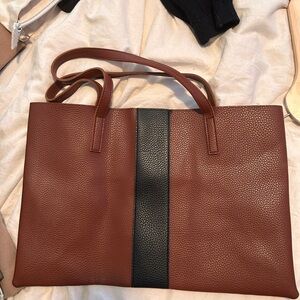 Vince Camuto Tote Bag in brown
